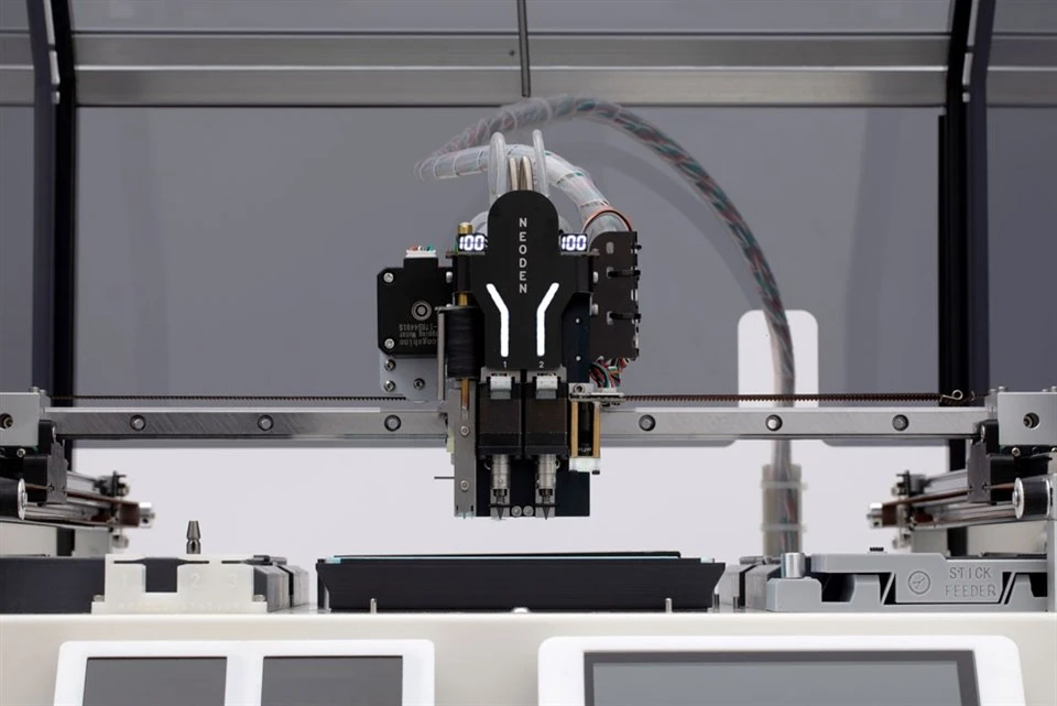 Desktop SMT Pick and Place Machine placement Desktop SMT Pick and Place Machine placement